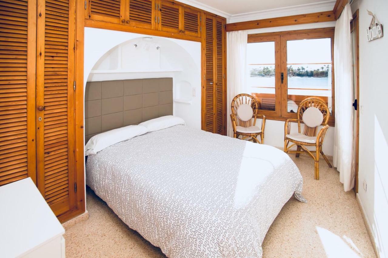 Beachfront Apartment Port de Alcudia  Екстер'єр фото