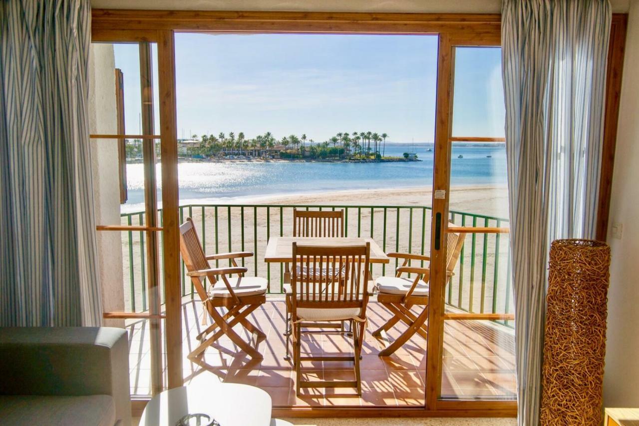 Beachfront Apartment Port de Alcudia  Екстер'єр фото
