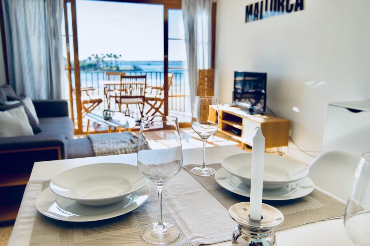 Beachfront Apartment Port de Alcudia  Екстер'єр фото